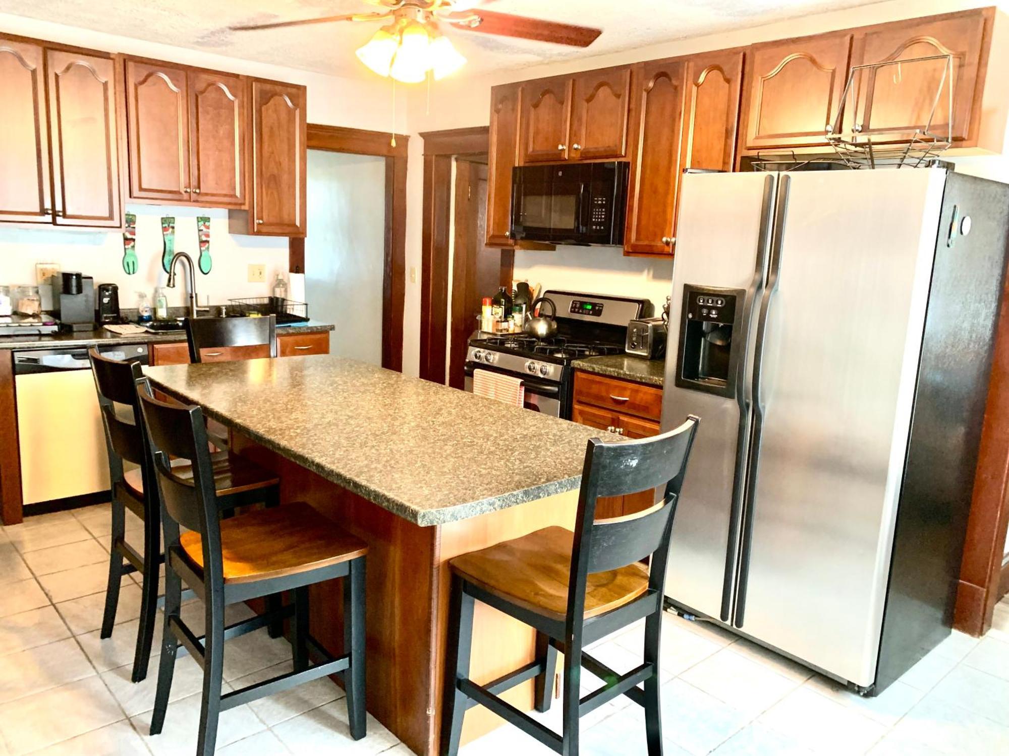 Cozy First Floor Apartment Chicopee Esterno foto